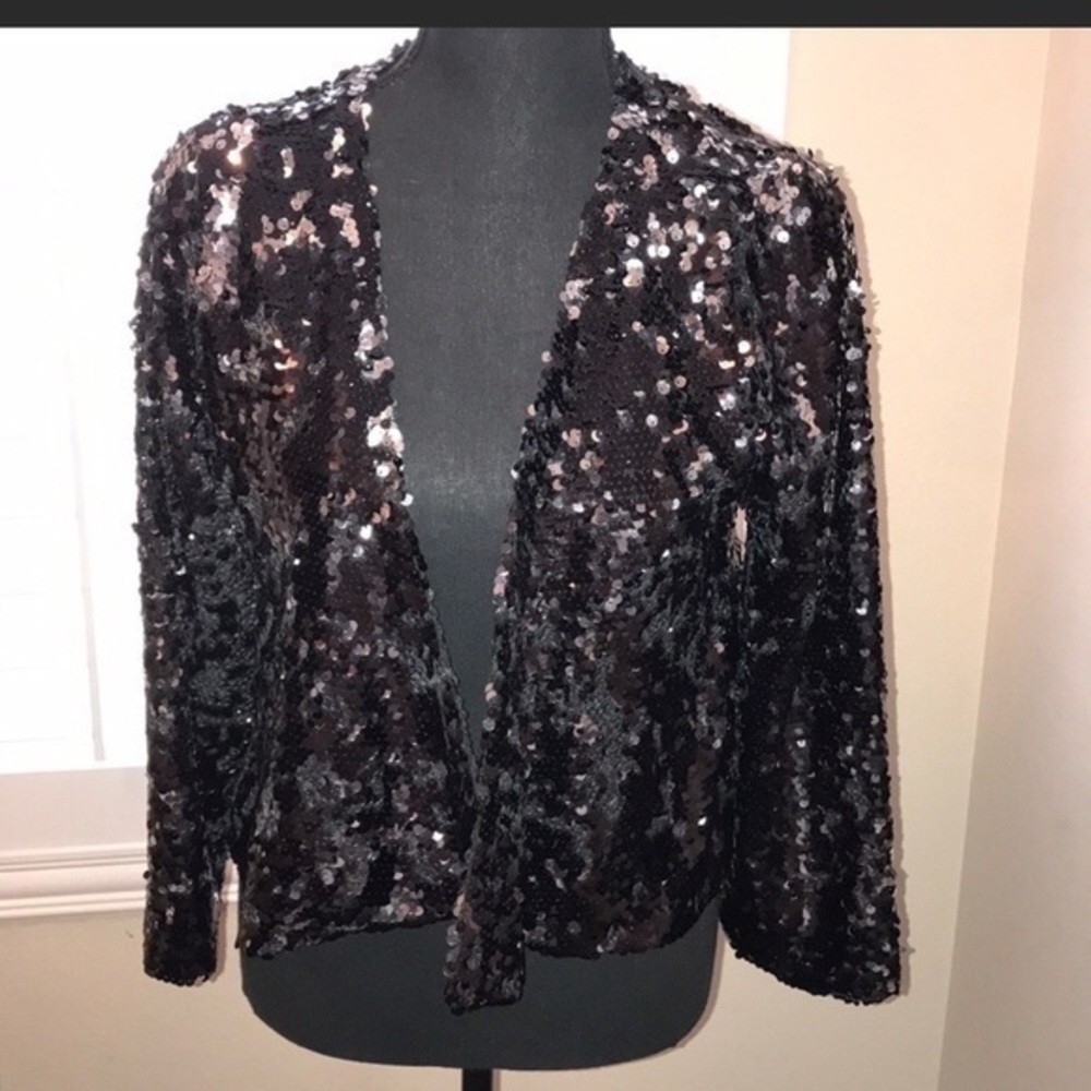 UEC Tinley Road Black & silver sequined cropped jacket medium